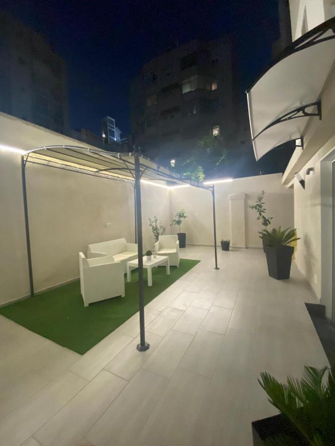 suite Nicolai 165 Bari Exterior foto